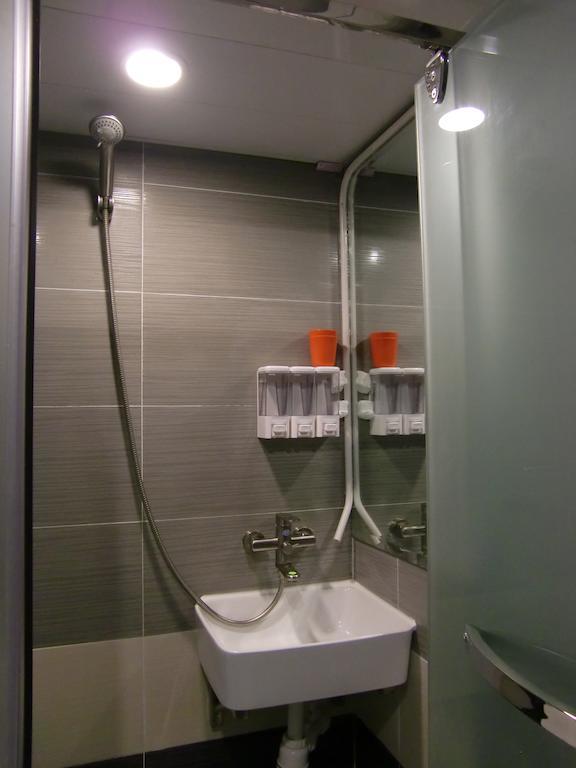 Kk Guesthouse Hong Kong Bilik gambar